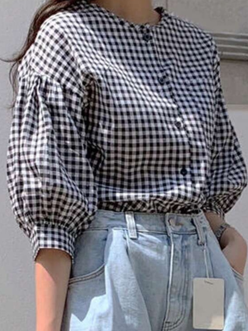 Black & White Gingham Button-Down Puff Sleeve Shirt - Picture 2 of 4